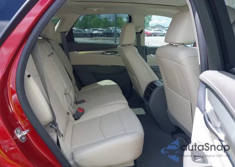 2024 Cadillac Xt5 Fwd Premium Luxury z USA, uszkodzony, nr VIN 1GYKNCRS9RZ725292